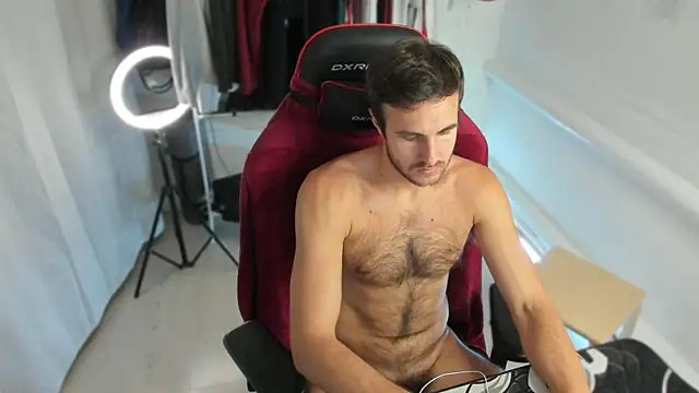 Raamoss online show from 7, 10, 2025