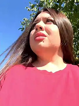 Sara Slow online show from 24, 9, 2025