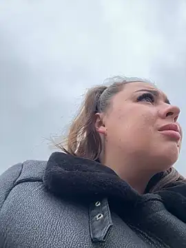 Sara Slow online show from 22, 12, 2024