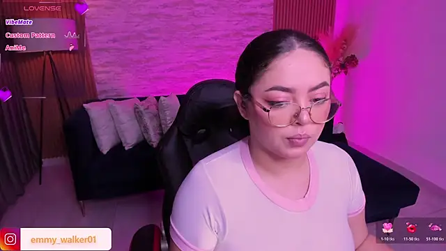 emmy walker online show from 13, 11, 2025