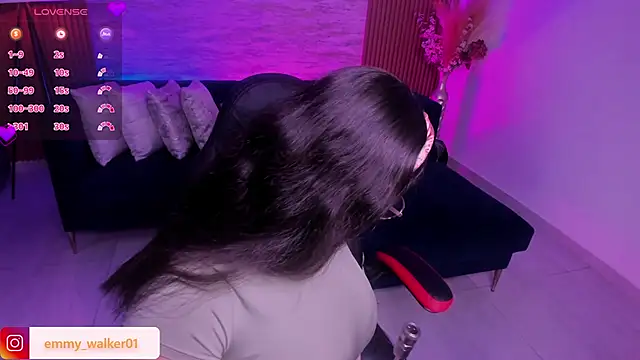 emmy walker online show from 14, 11, 2025