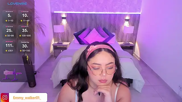 emmy walker online show from 2, 10, 2025