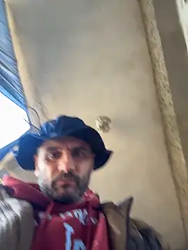 Georgi51906788 online show from 17, 12, 2025