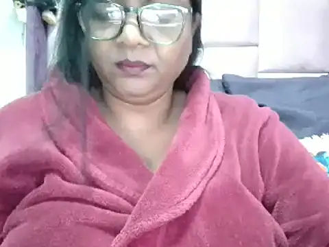 IndianDelia online show from 17, 11, 2025