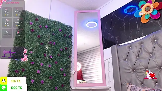 LAILAGUMMY online show from 8, 1, 2026