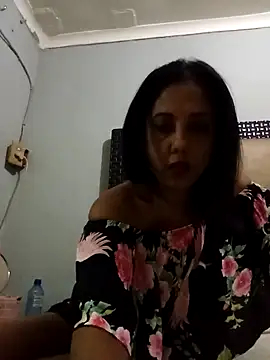Snapshot of Mahi4luv chatting on 26, 4, 2026 Mahi4luv online show from 26, 4, 2026