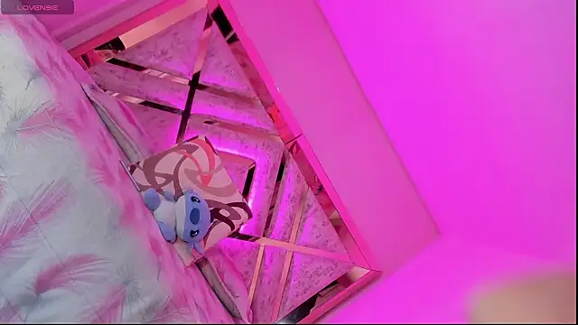 anapuala sexxx online show from 1, 3, 2026