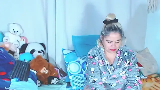 estrellita fugaz16x online show from 27, 9, 2025