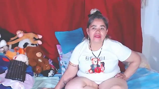 estrellita fugaz16x online show from 19, 10, 2025