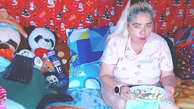 estrellita fugaz16x online show from 15, 1, 2026