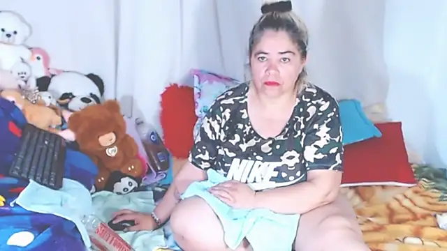 estrellita fugaz16x online show from 14, 9, 2025