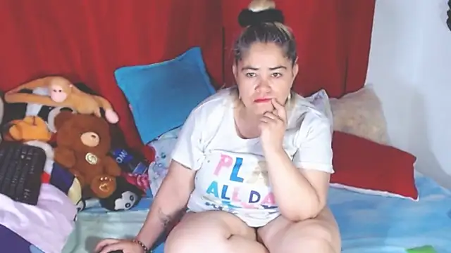 estrellita fugaz16x online show from 4, 11, 2025