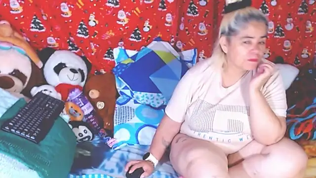 Snapshot of estrellita_fugaz16x chatting on 17, 1, 2026 estrellita fugaz16x online show from 17, 1, 2026