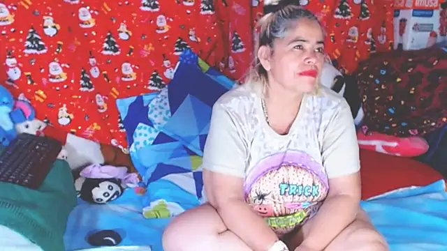 Snapshot of estrellita_fugaz16x chatting on 13, 2, 2026 estrellita fugaz16x online show from 13, 2, 2026