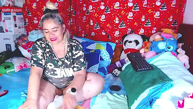 Snapshot of estrellita_fugaz16x chatting on 27, 2, 2026 estrellita fugaz16x online show from 27, 2, 2026