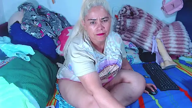 estrellita fugaz16x online show from 15, 7, 2026