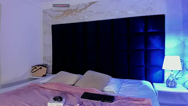 Maddysex  online show from 20, 9, 2025