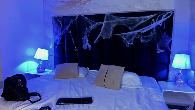 Maddysex  online show from 18, 10, 2025