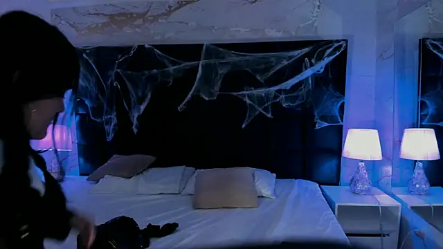 Maddysex  online show from 15, 10, 2025