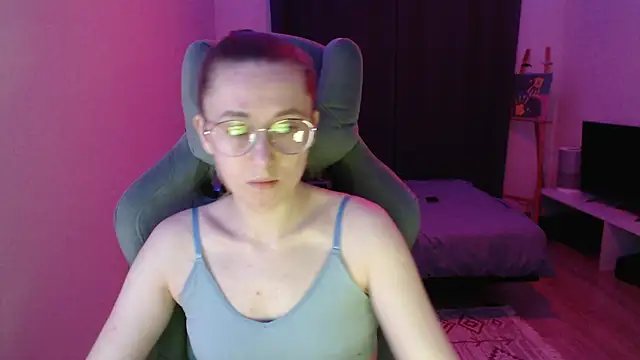 AnabelFrel online show from 6, 11, 2025