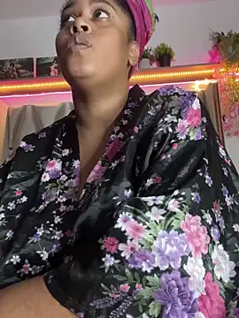 Snapshot of africa_xxx chatting on 25, 2, 2025 africa xxx online show from 25, 2, 2025