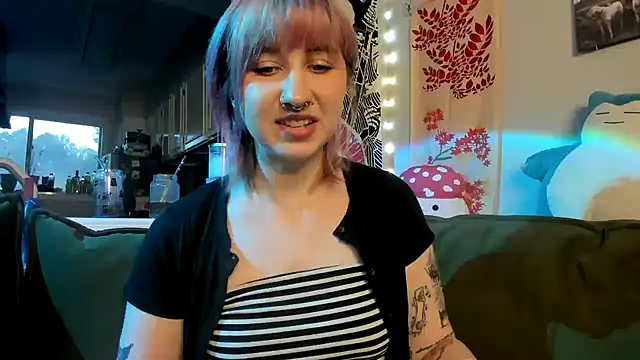 Snapshot of LedaBun chatting on 27, 2, 2026 LedaBun online show from 27, 2, 2026