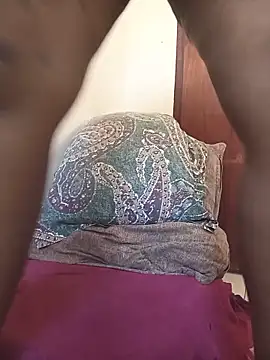 Snapshot of Mrsanaconda chatting on 6, 6, 2026 Mrsanaconda online show from 6, 6, 2026
