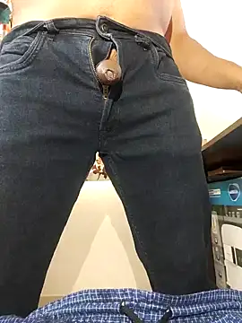 captain juicyprecum online show from 4, 12, 2024