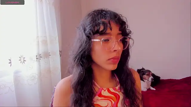 Snapshot of aluna_0310 chatting on 26, 12, 2024 aluna 0310 online show from 26, 12, 2024