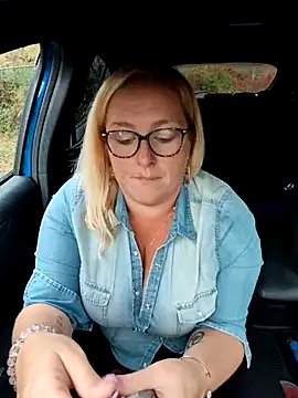 winniess40 online show from 22, 10, 2025