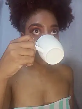 thaimy  online show from 28, 11, 2025