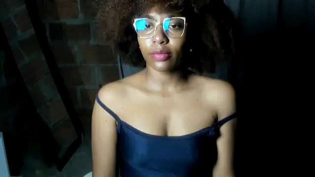 Snapshot of thaimy_ chatting on 30, 6, 2026 thaimy online show from 30, 6, 2026