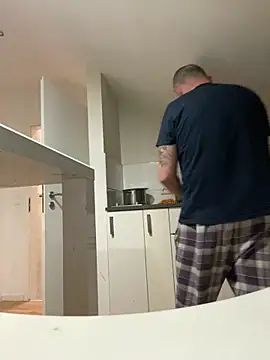 Vlad200472 online show from 25, 2, 2025