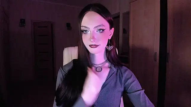 Alice  Aris online show from 3, 10, 2025