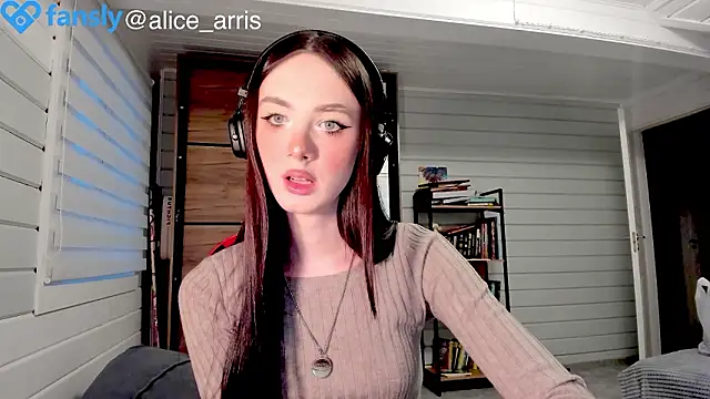 Alice  Aris online show from 26, 2, 2026