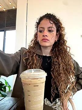 alana15 online show from 27, 11, 2025