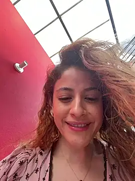 Snapshot of alana15 chatting on 17, 7, 2026 alana15 online show from 17, 7, 2026