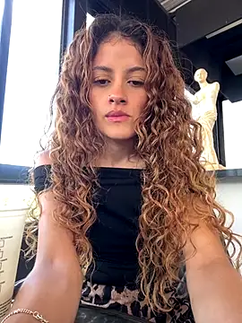 alana15 online show from 6, 10, 2025