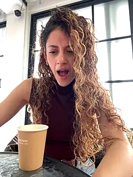 alana15 online show from 17, 11, 2025