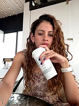 alana15 online show from 28, 9, 2025