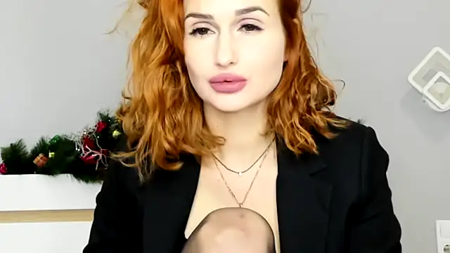 Snapshot of Red_Fairy_ chatting on 3, 1, 2025 Red Fairy online show from 3, 1, 2025