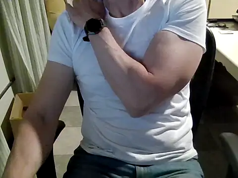 mariohurt101 online show from 1, 10, 2025