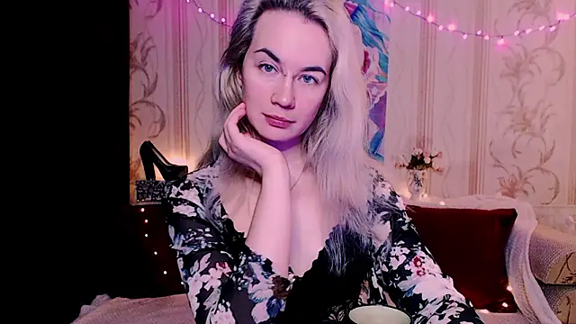 xxxcharismaaa online show from 19, 3, 2026