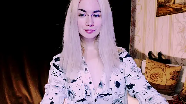 xxxcharismaaa online show from 3, 12, 2025