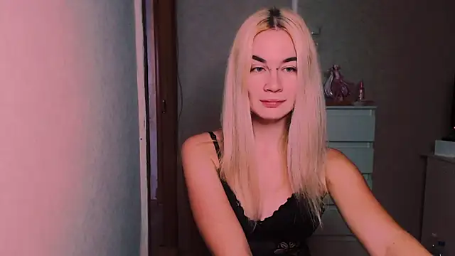 xxxcharismaaa online show from 28, 10, 2025