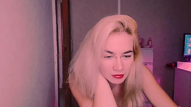 xxxcharismaaa online show from 24, 10, 2025