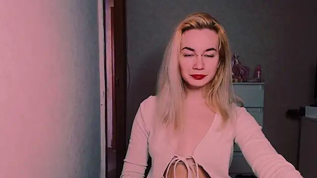 xxxcharismaaa online show from 23, 10, 2025