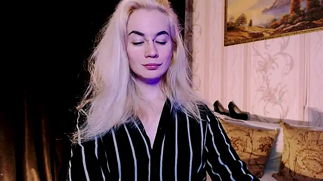 xxxcharismaaa online show from 16, 11, 2025