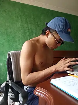 pinedasex777 online show from 7, 11, 2025