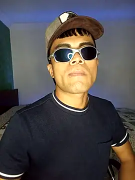 pinedasex777 online show from 15, 9, 2025